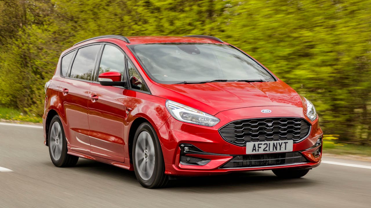 Ford S-Max in red