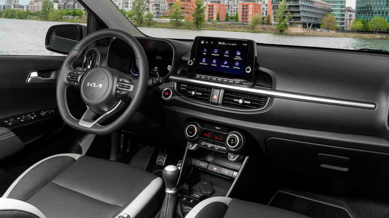 Kia Picanto 2024 interior