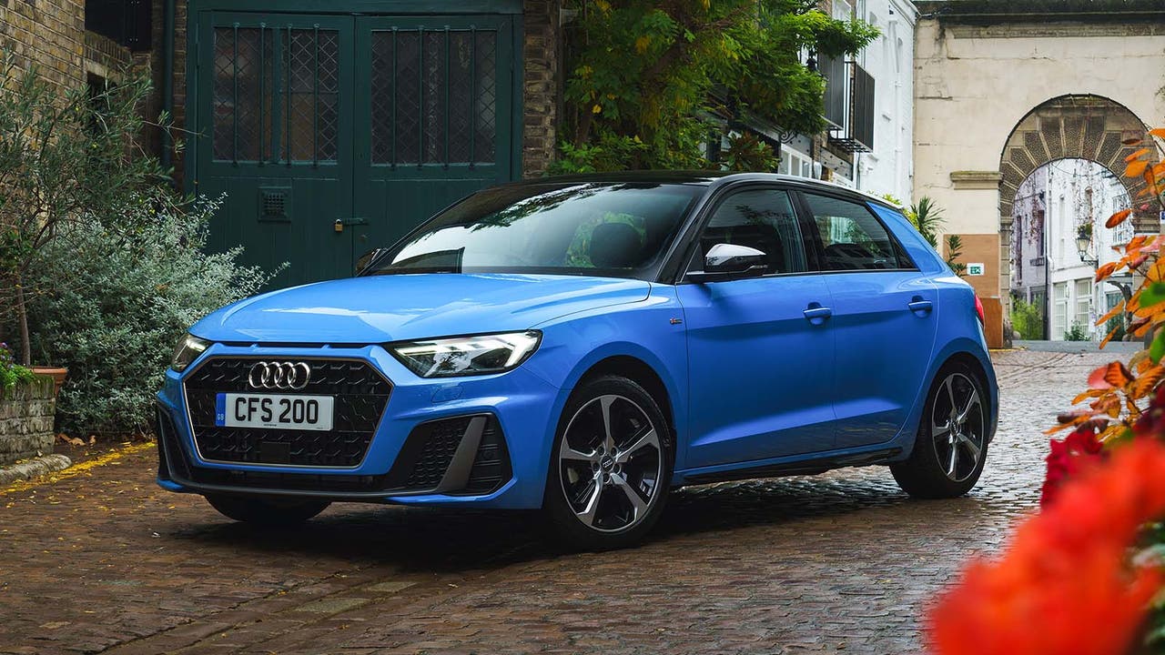 Audi A1 in blue, static shot