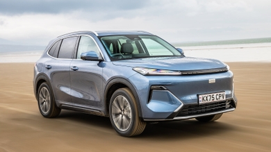 Geely Starray EM-i review – front three quarters