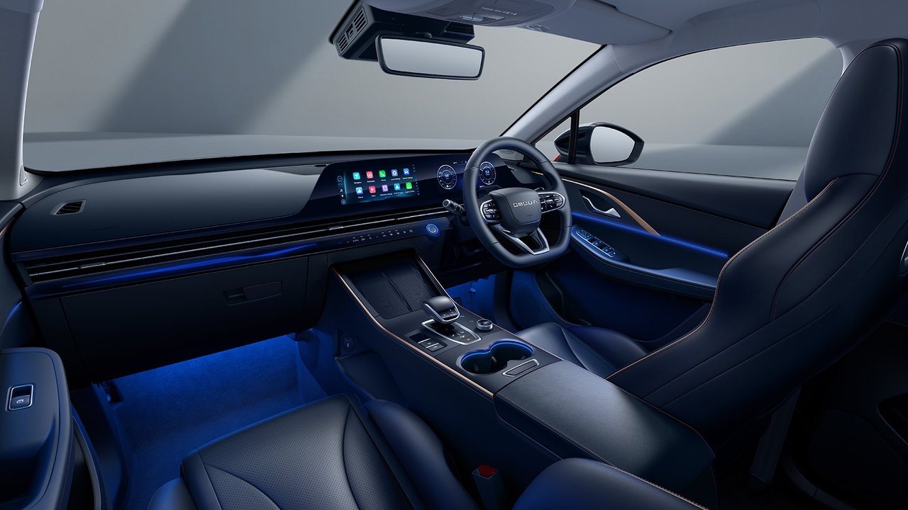 Omoda 5 interior