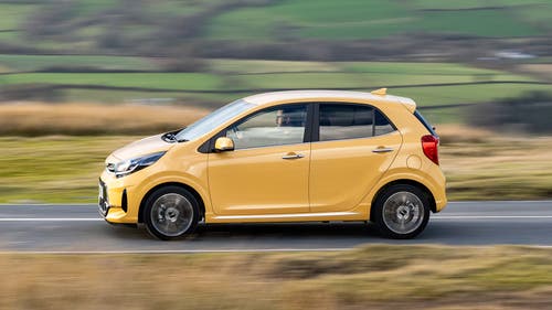 Kia Picanto review side driving