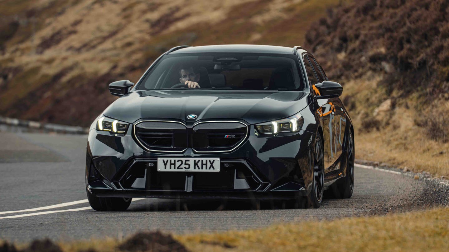 BMW M5 Touring driving