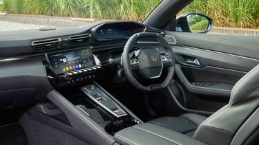 Peugeot 508 interior