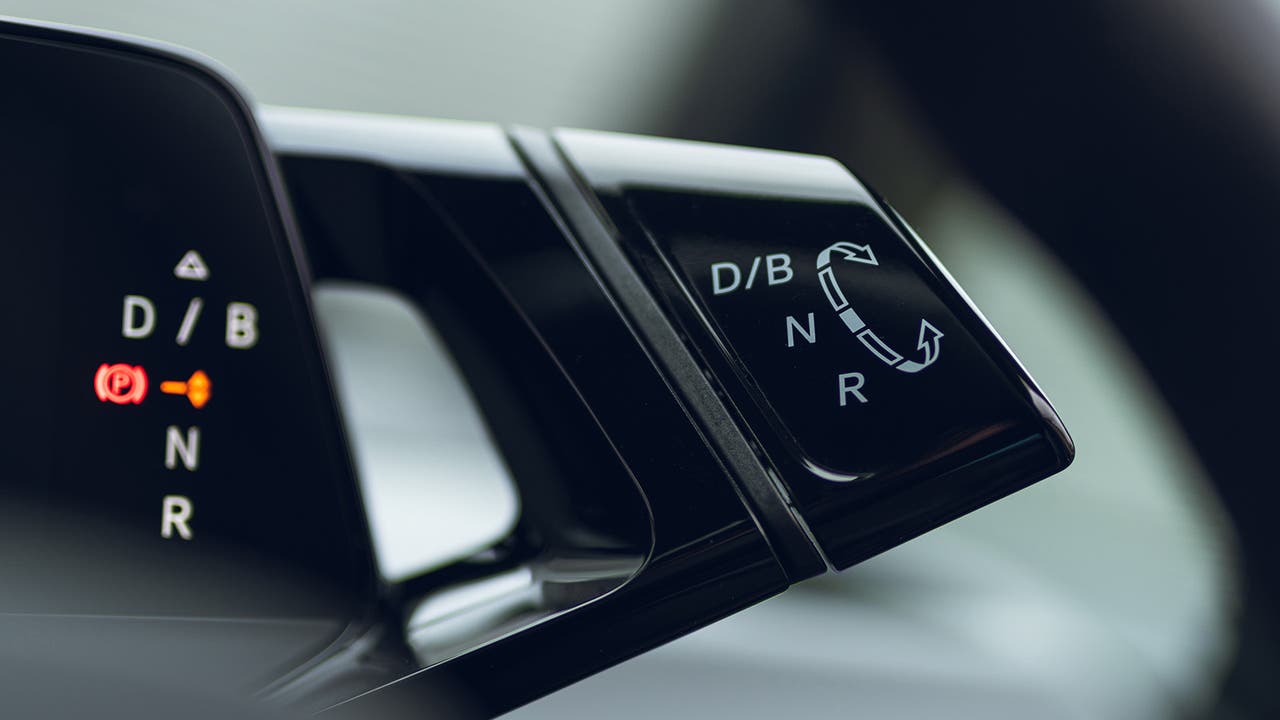 Volkswagen ID.3 review gear selector