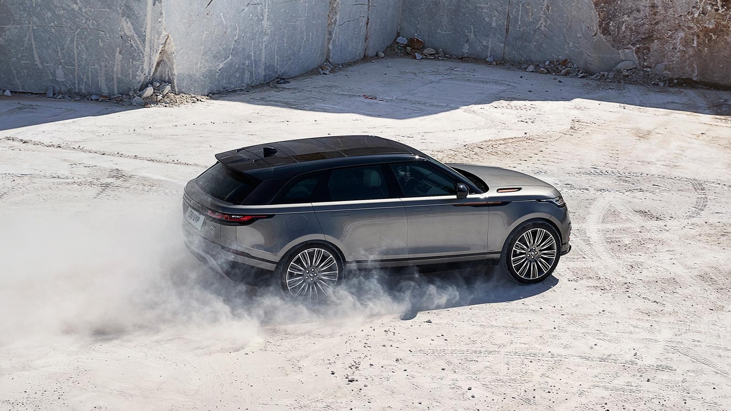 Range Rover Velar side