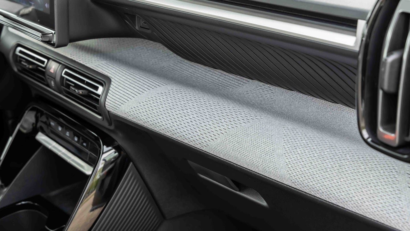 New Citroen C3 dashboard trim