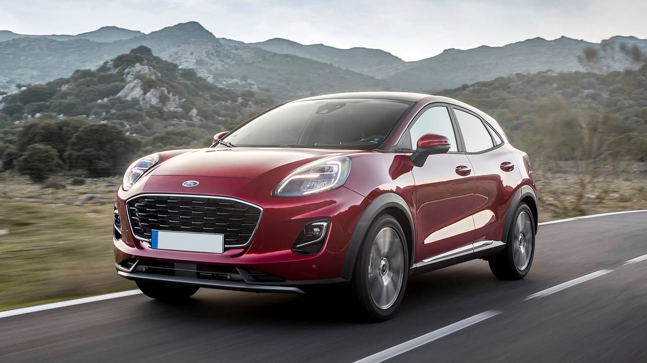 Ford Puma in red