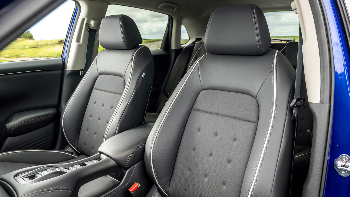 Honda ZR-V front seats