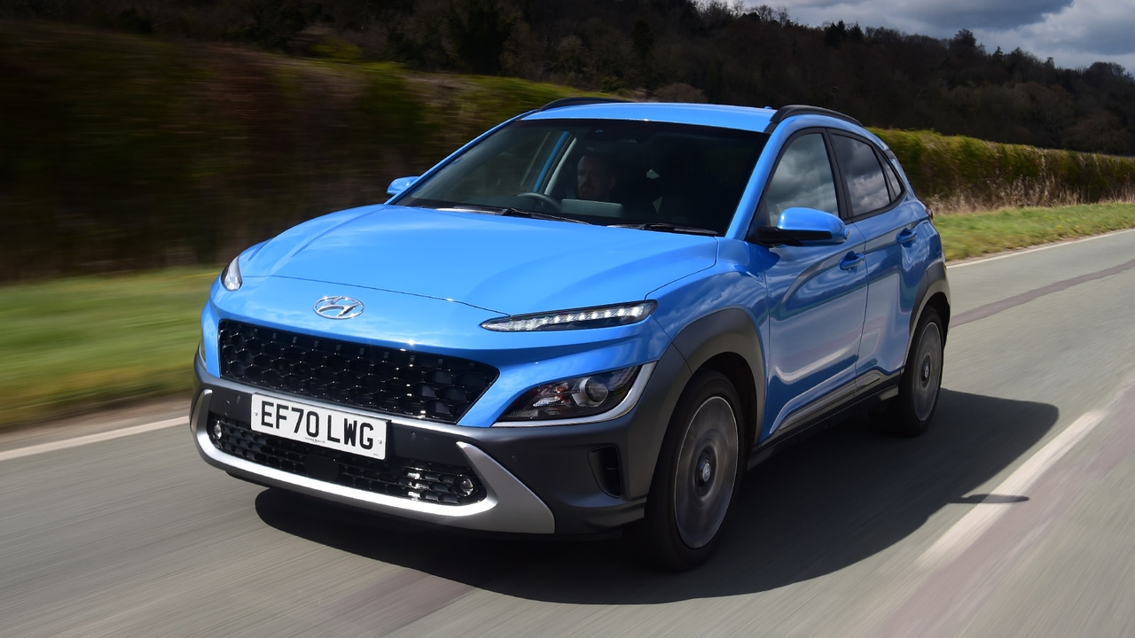 Hyundai Kona in blue