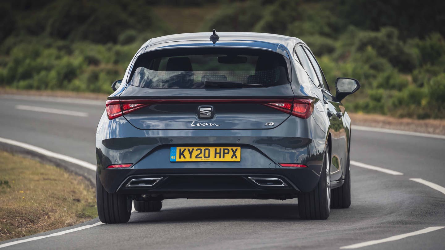 SEAT Leon driving rear view