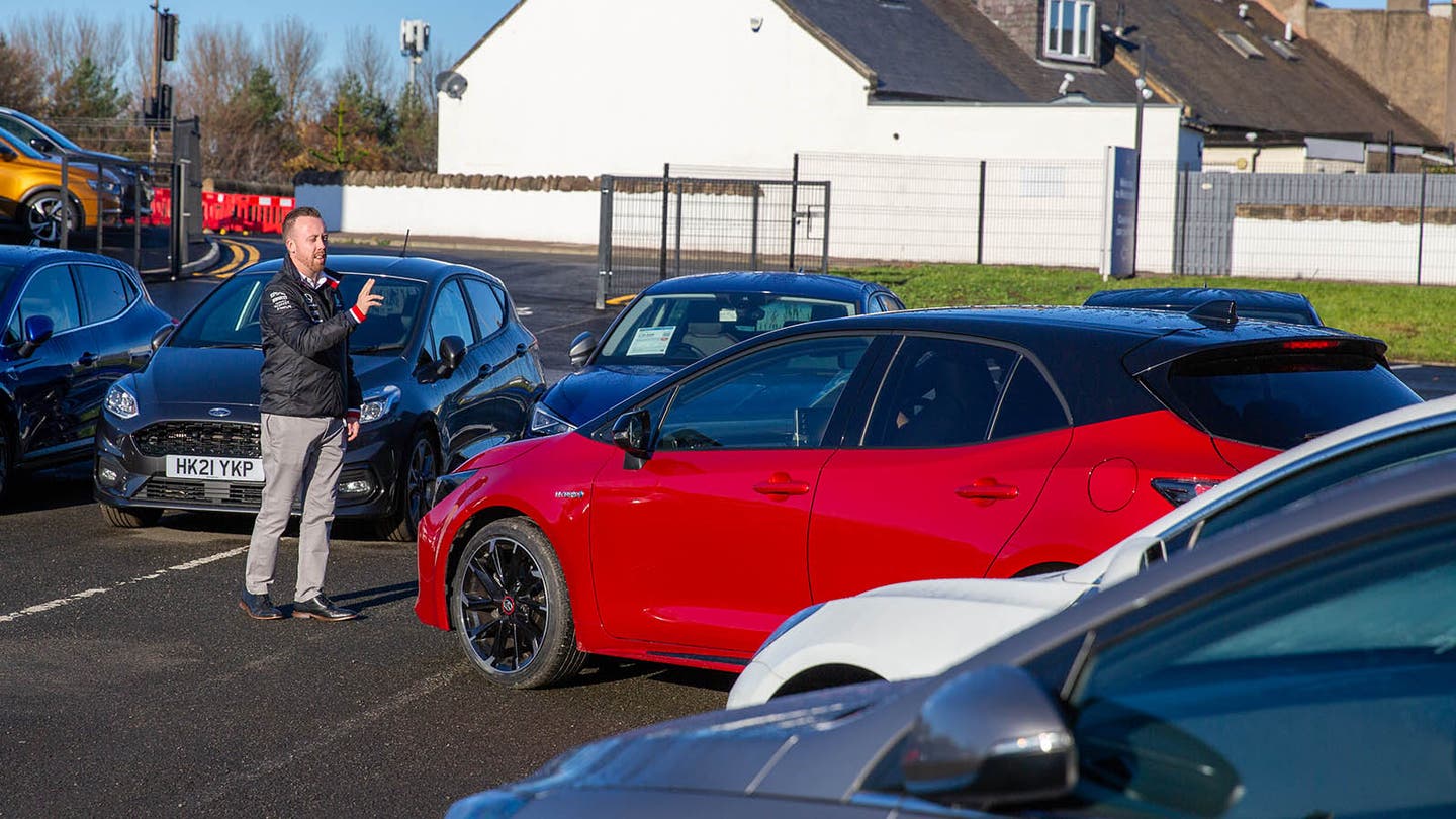 vehicles being viewed at Motorpoint store