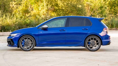 VW Golf R side view
