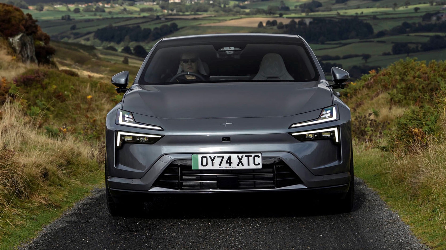 Polestar 4 front view