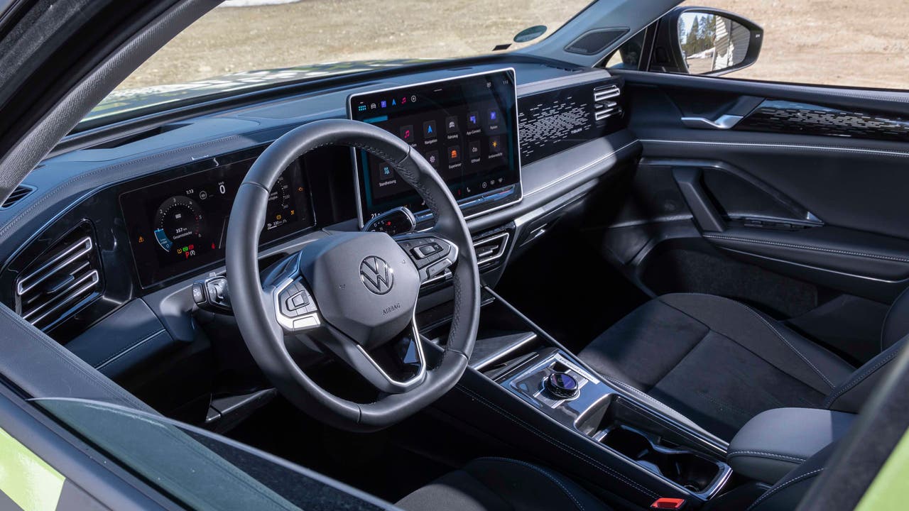 2024 VW Tiguan in camouflage, interior