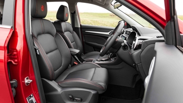 MG ZS seats