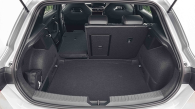 Cupra Leon boot