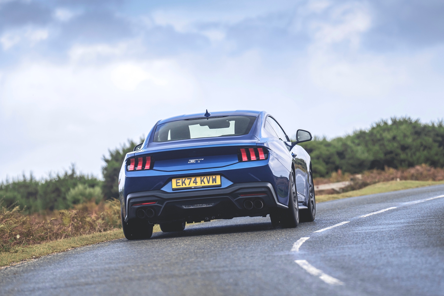 2025 Ford Mustang GT rear driving lower