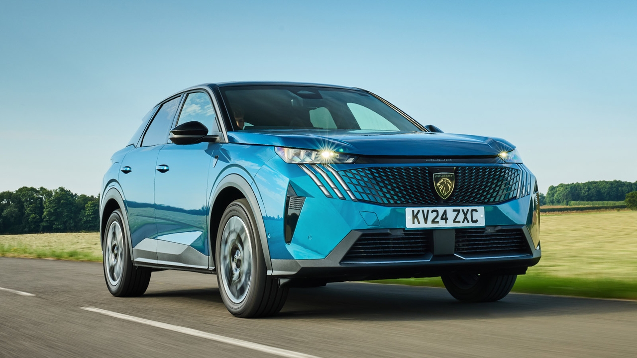 Peugeot 3008 in blue
