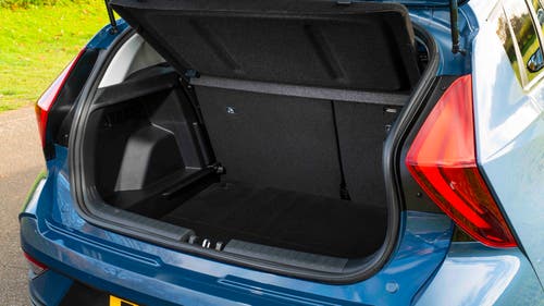 Hyundai Bayon boot