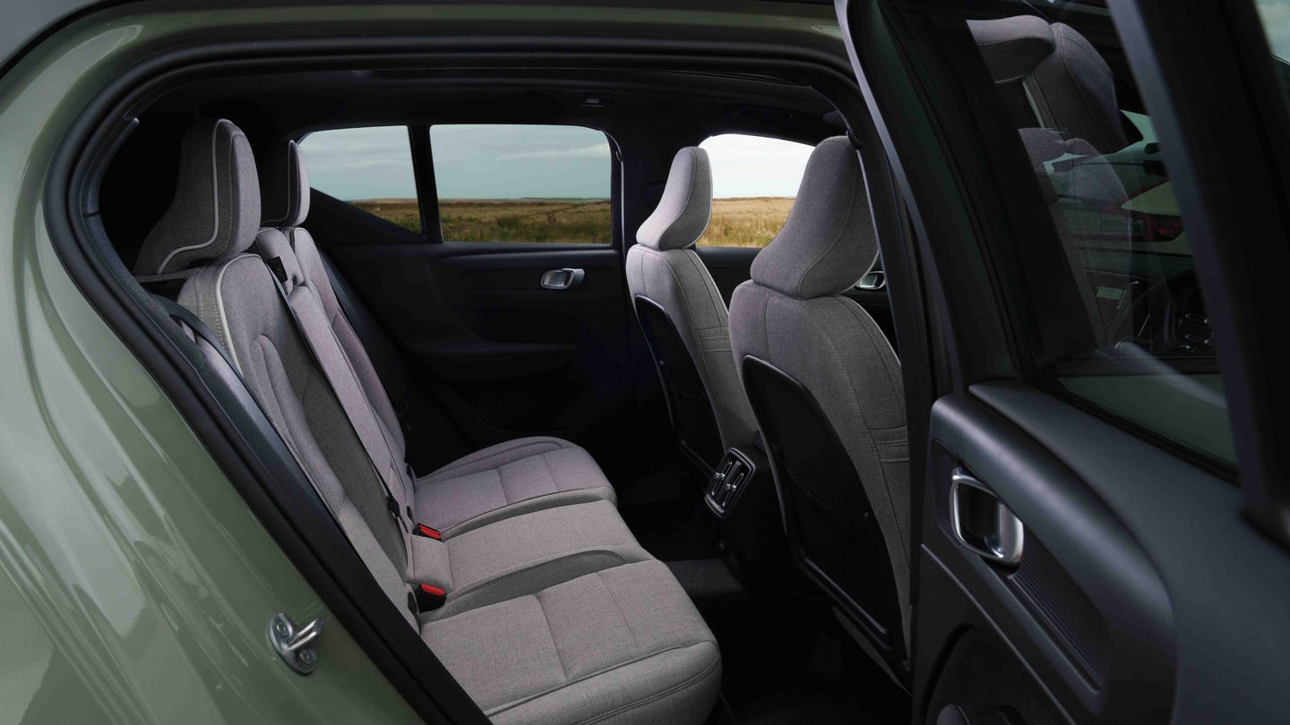 Volvo EX40 rear seats