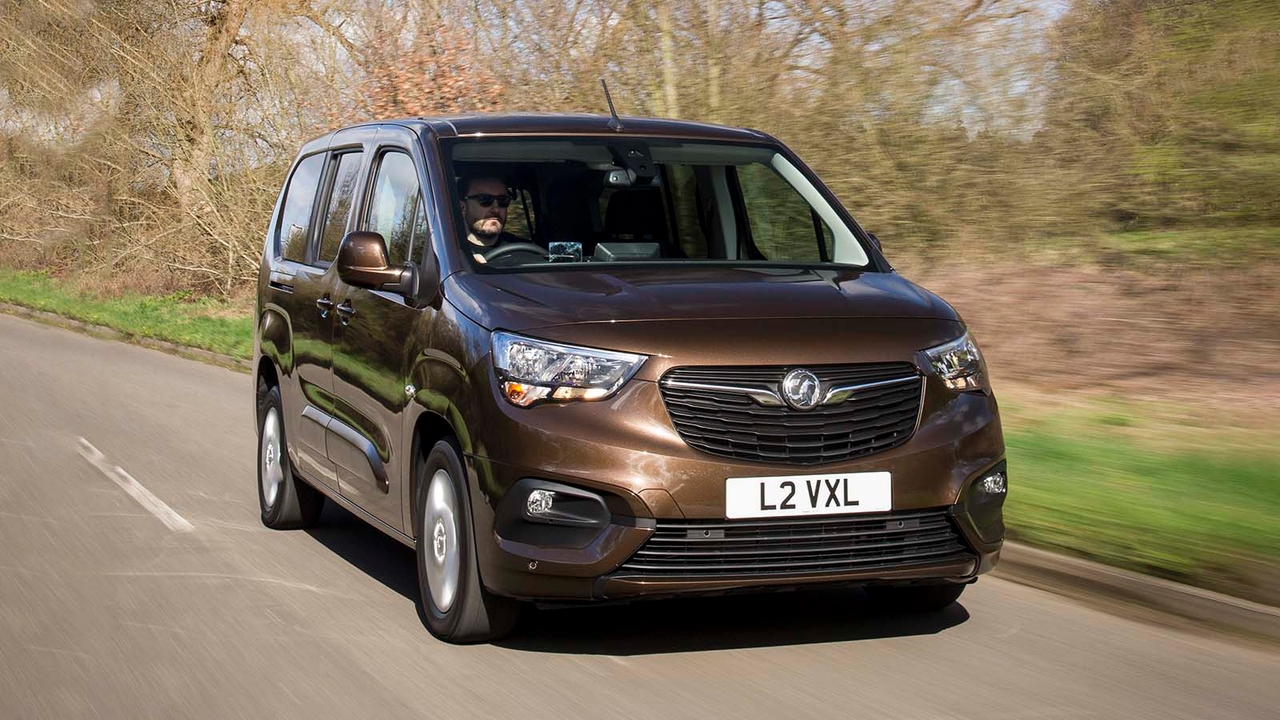 Vauxhall Combo Life in brown