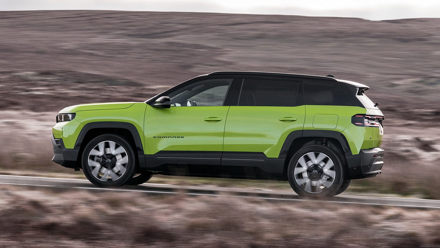 Review – Jeep Compass – side