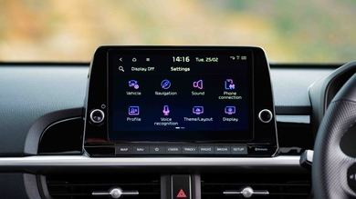 Kia Picanto review infotainment system