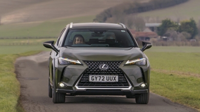 Lexus UX review interior