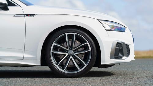 Audi A5 coupe wheel