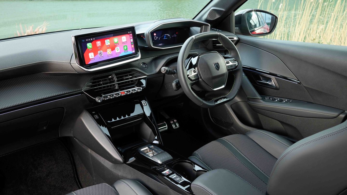 Peugeot 208 interior