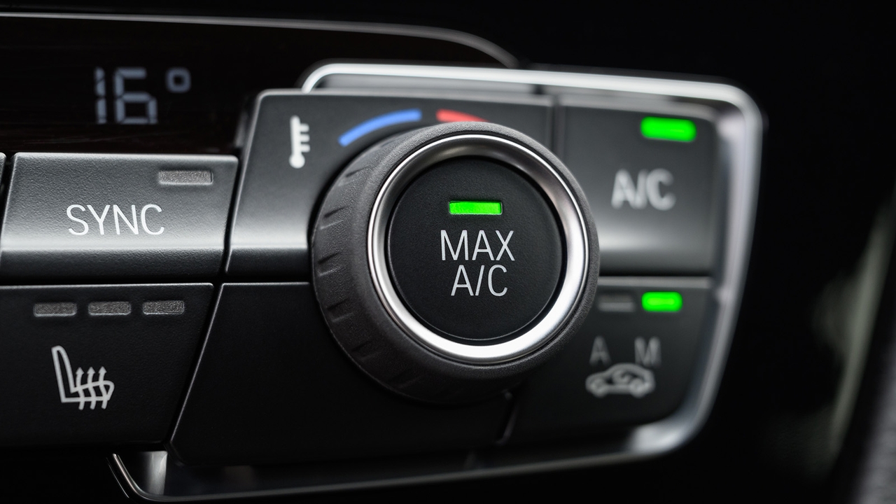 Car air conditioning controls