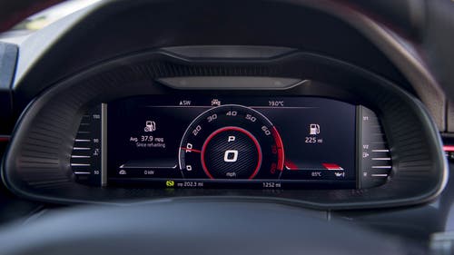 Skoda Kamiq digital dials - speedo view