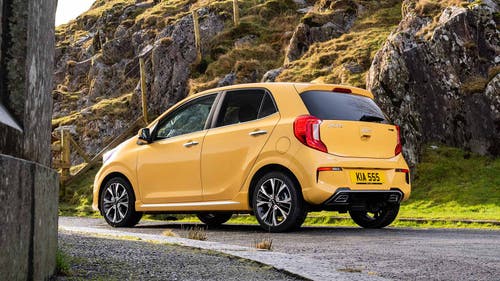 Kia Picanto review rear three quarter