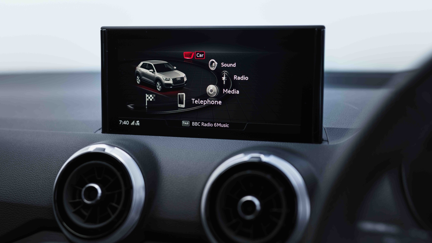 Audi Q2 media screen