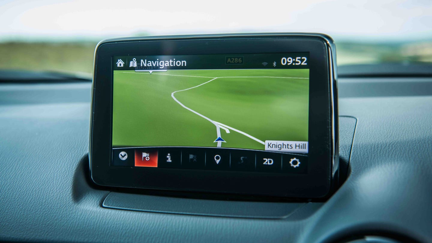 Mazda CX-3 sat nav screen