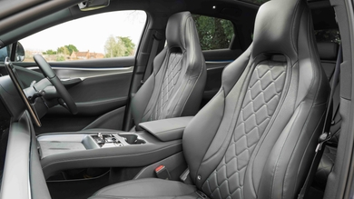 BYD Sealion 7 front seats