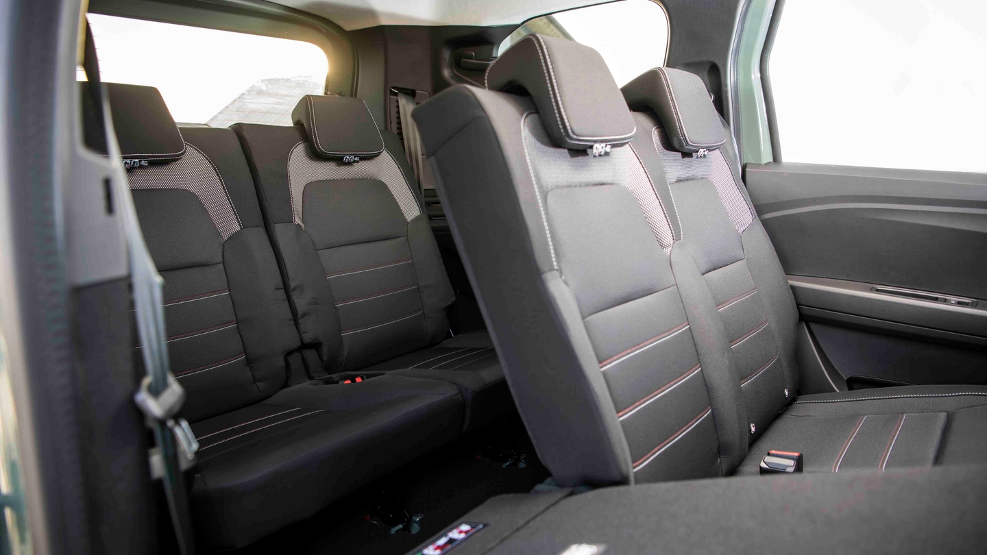 Dacia Jogger third-row seats