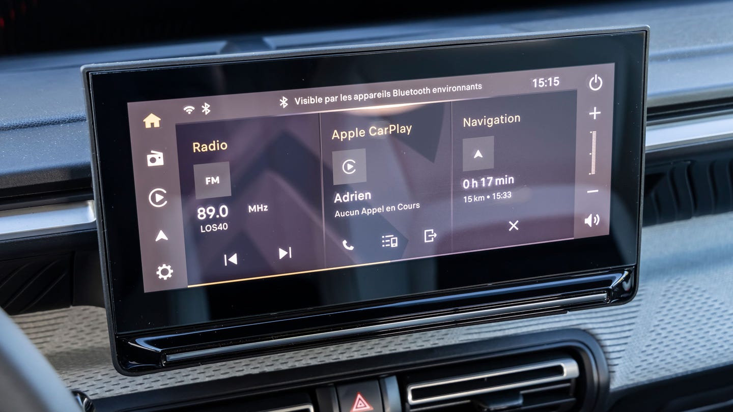Citroen C3 Aircross touchscreen