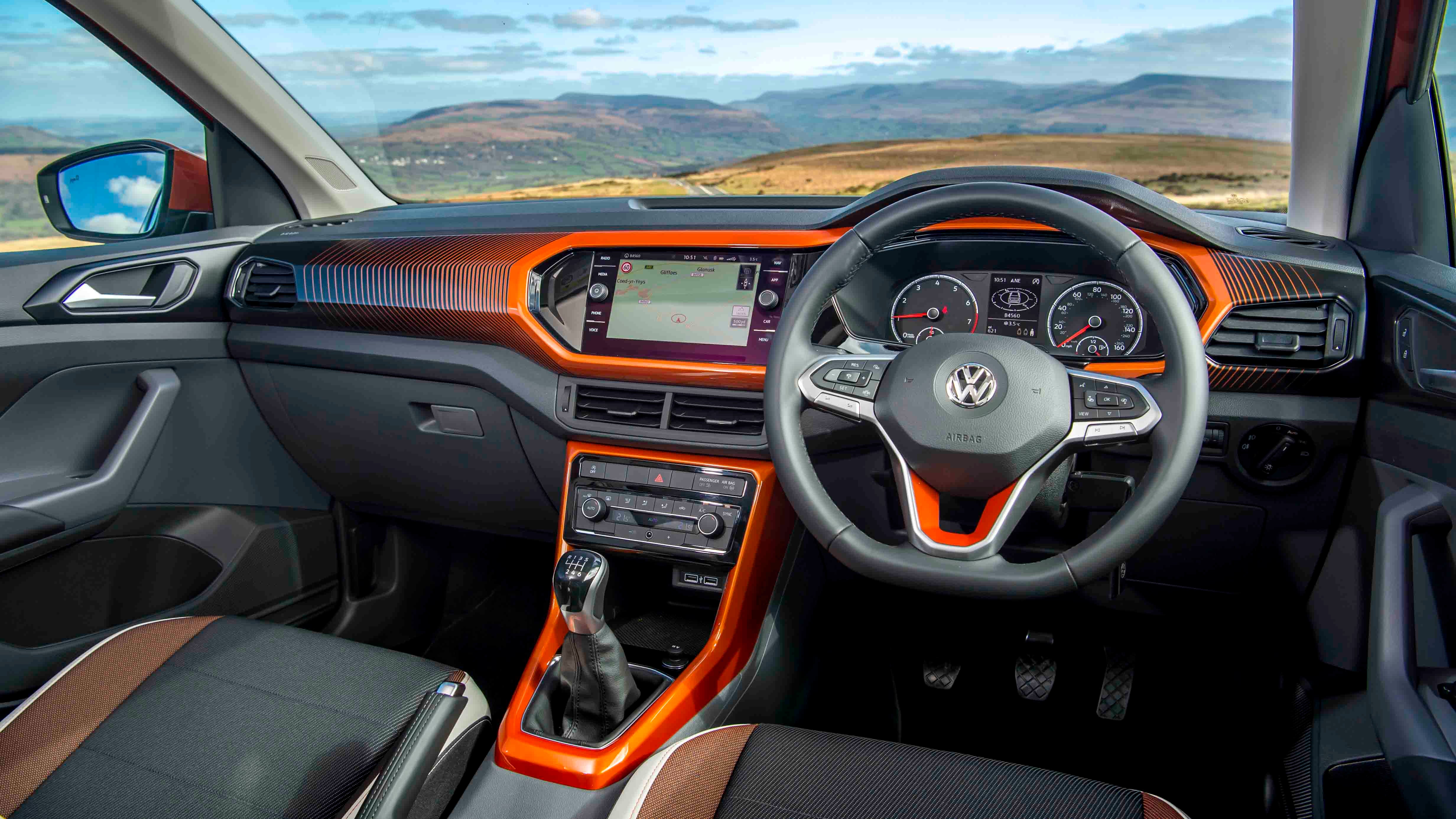 2019 VW T-Cross interior, orange