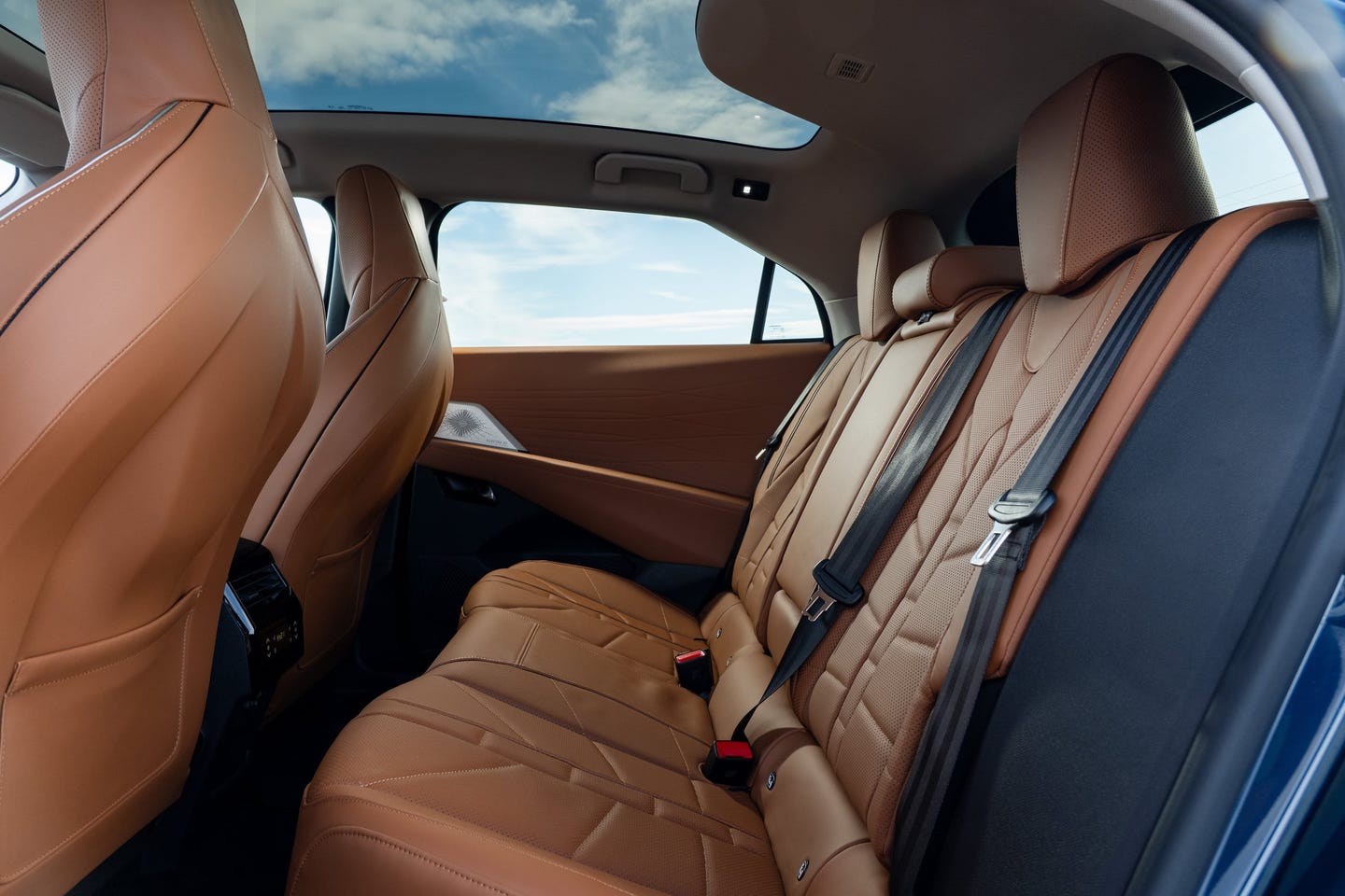 DS No8 back seats