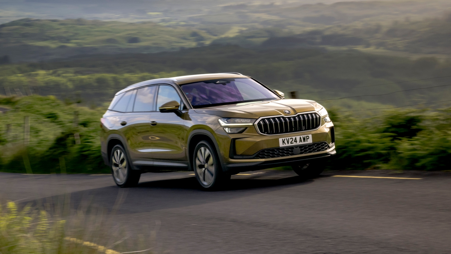 2024 Skoda Kodiaq hero image driving