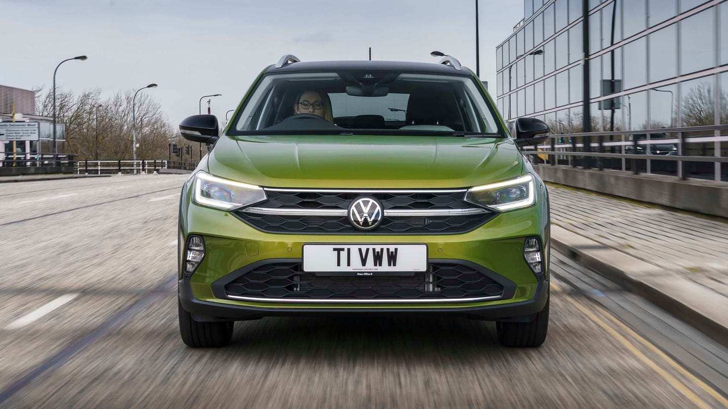 Volkswagen Taigo driving front view