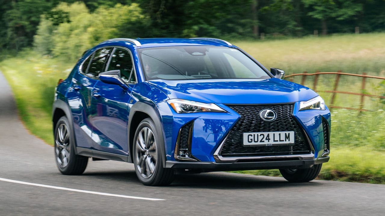 Lexus UX driving