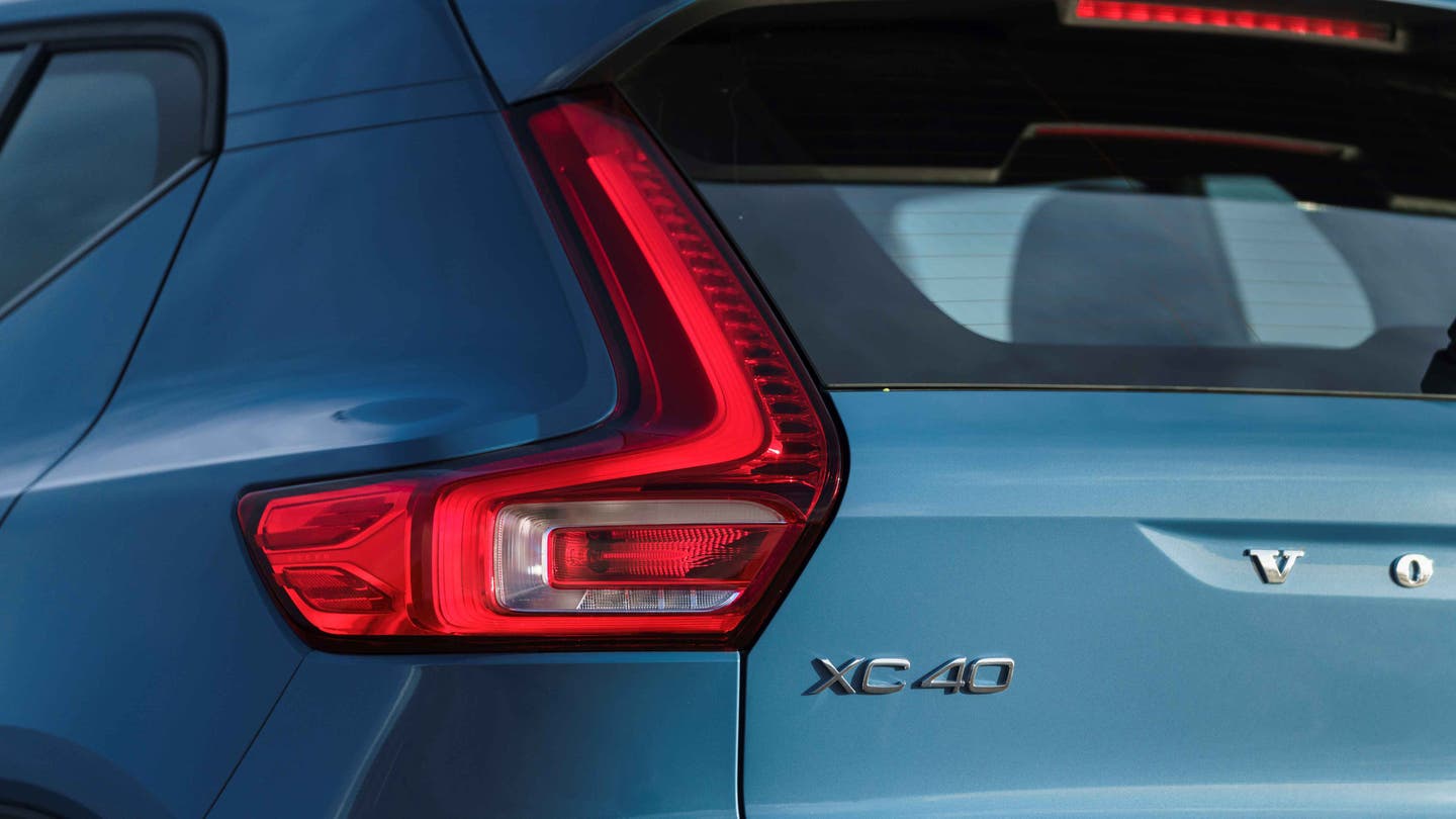 Volvo XC40 tail-light
