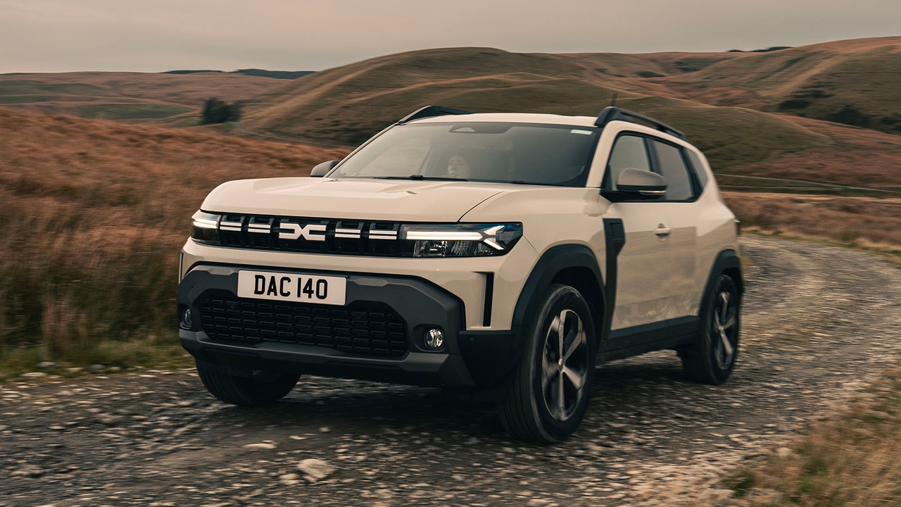 Dacia Duster in beige