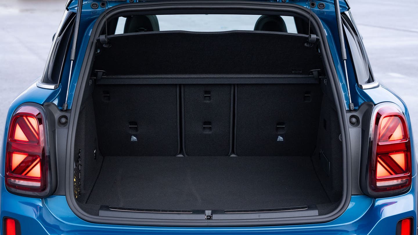 Mini Countryman review boot space