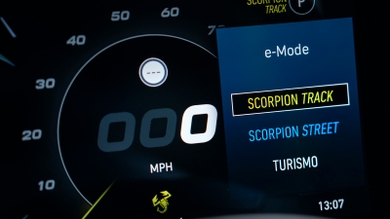 Abarth 500e review – driver's dials