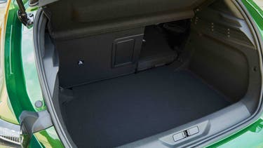 Peugeot 308 boot