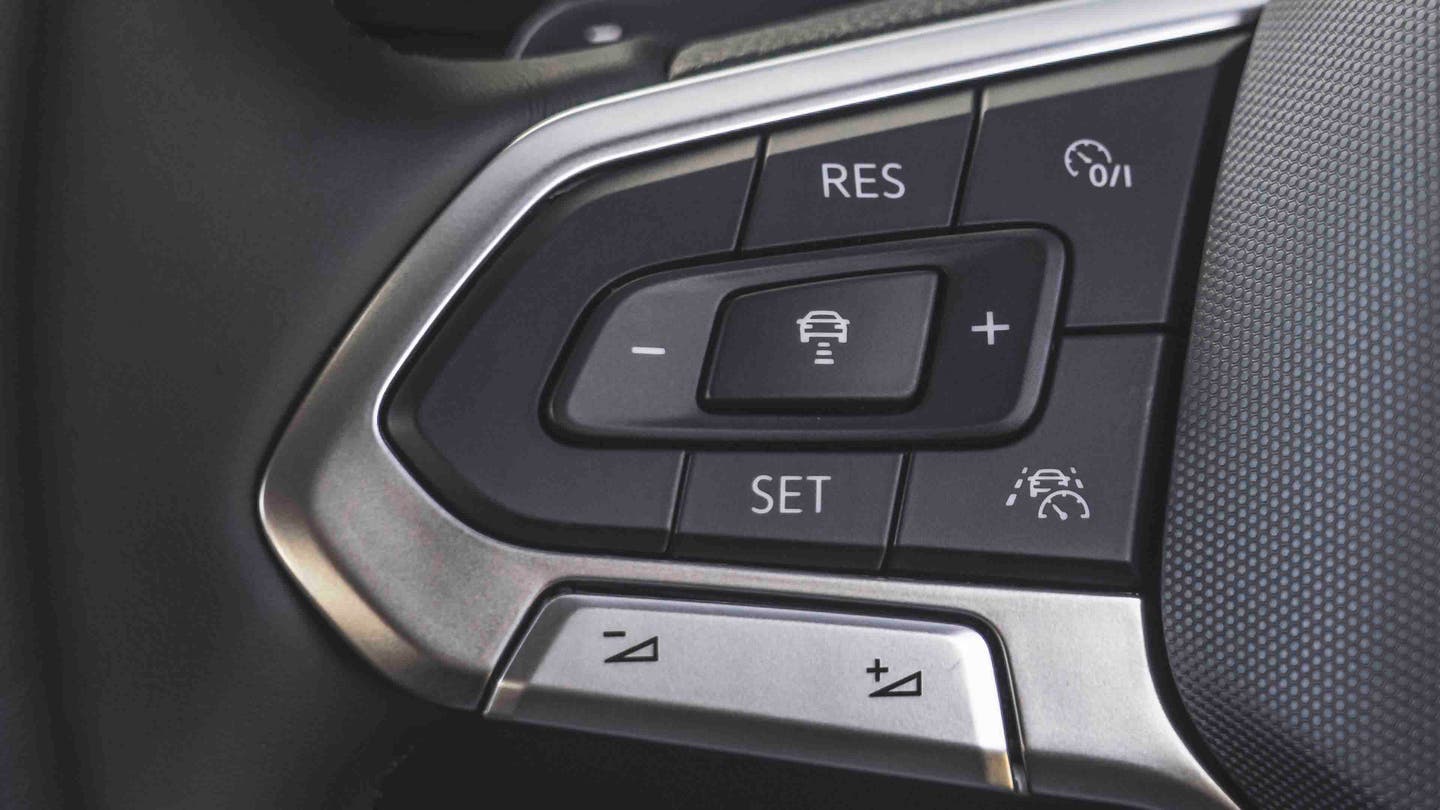 Volkswagen T-Cross steering wheel buttons